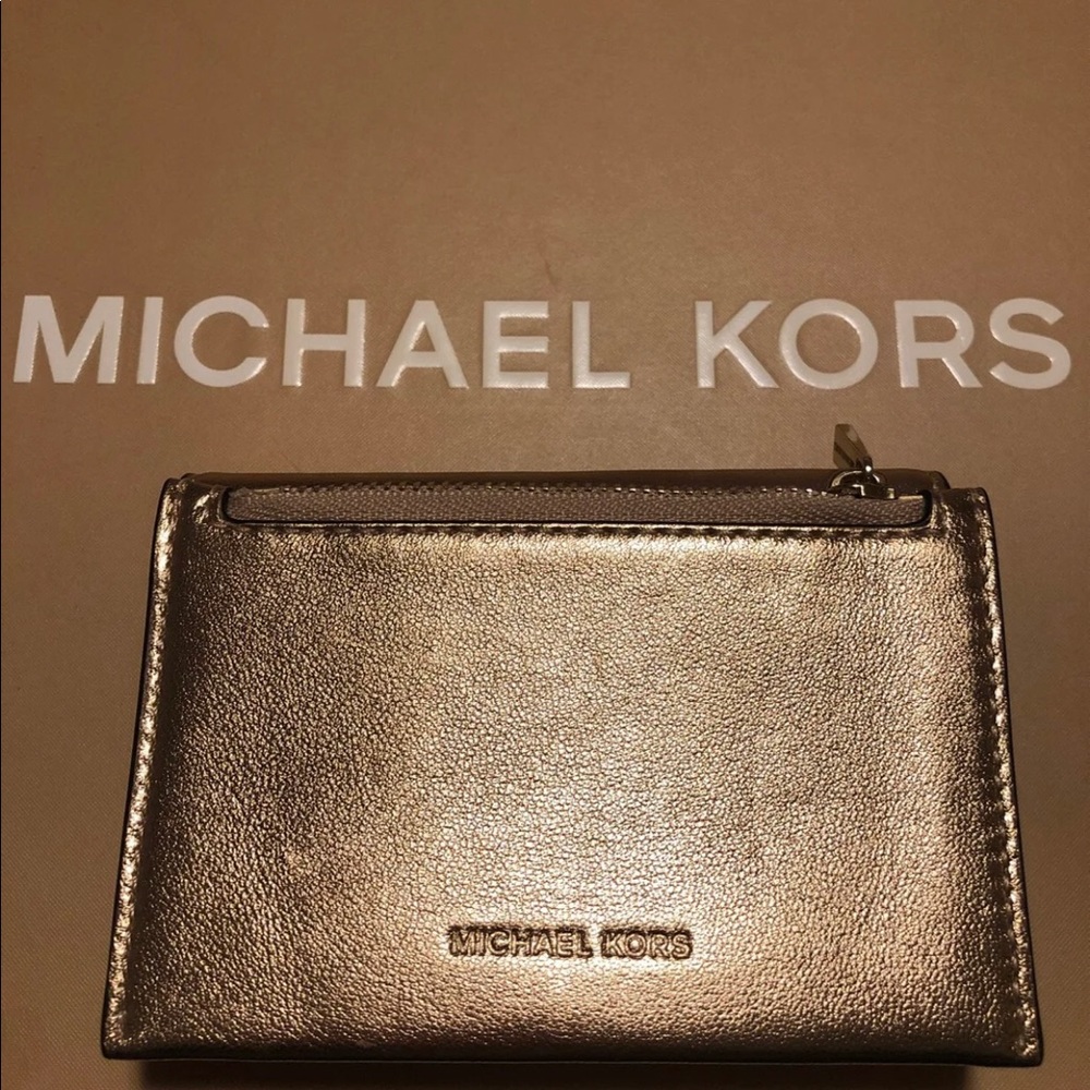 Michael Kors pale gold card case wallet - Picture 3 of 6